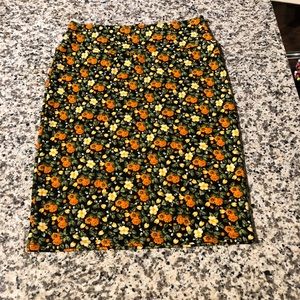 LuLaRoe Skirts - Lularoe Cassie floral skirt LuLaRoe Skirts - Lularoe Cassie floral skirt